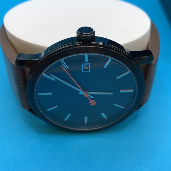 NWT Horween Leather men’s watch - Picture 2 of 5